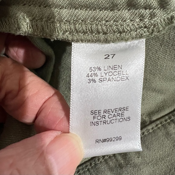 Evereve Joelle Stretch Linen Olive Wide-Leg Crop Pants - Picture 7 of 15